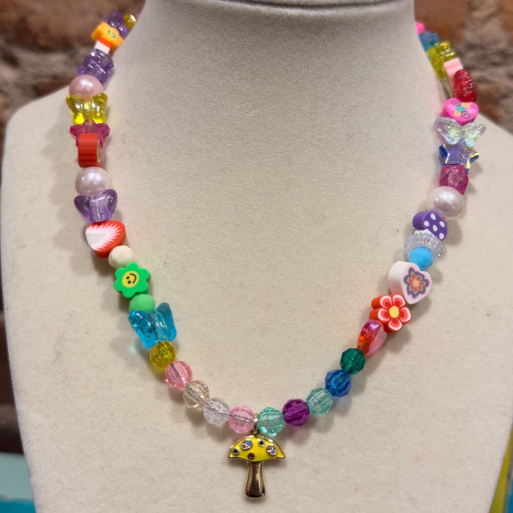 THE GEMINI MINI YELLOW MUSHROOM EYE CANDY CHAIN #1